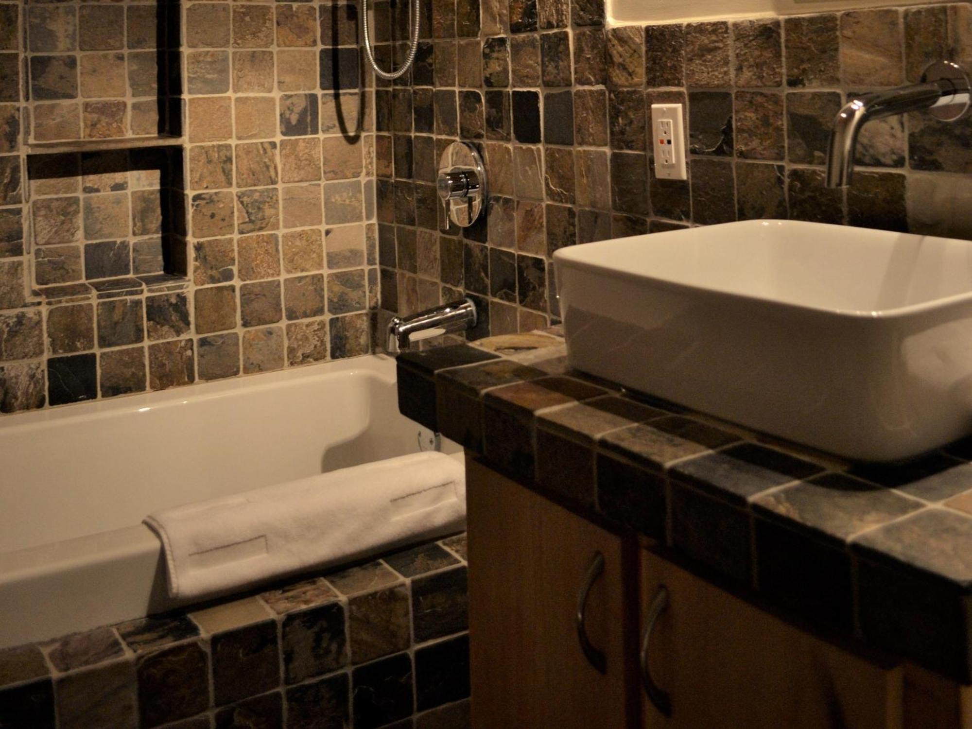 Eco Spa Highland Grenville-Sur-La-Rouge Rom bilde
