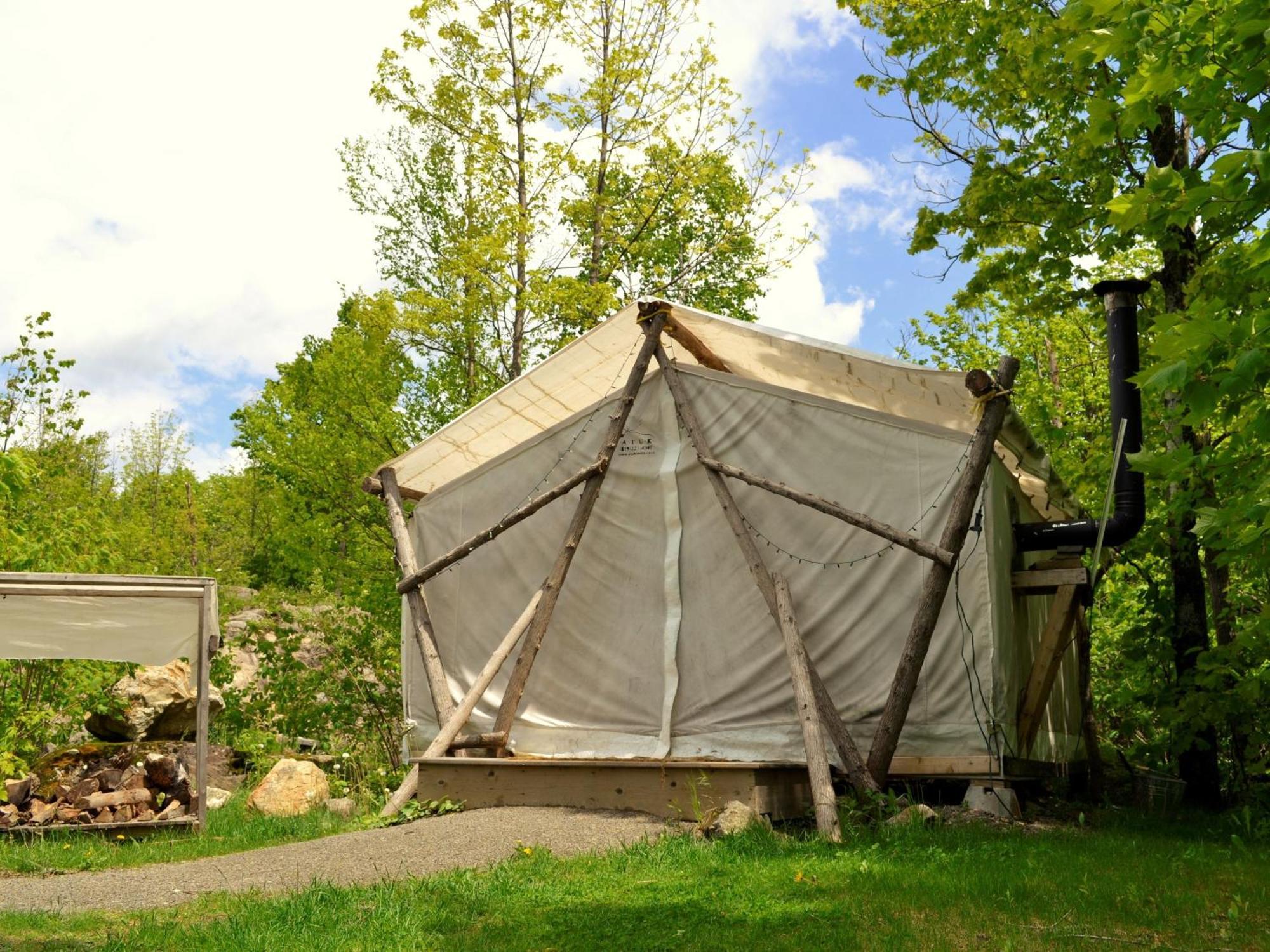 Eco Spa Highland Grenville-Sur-La-Rouge Rom bilde