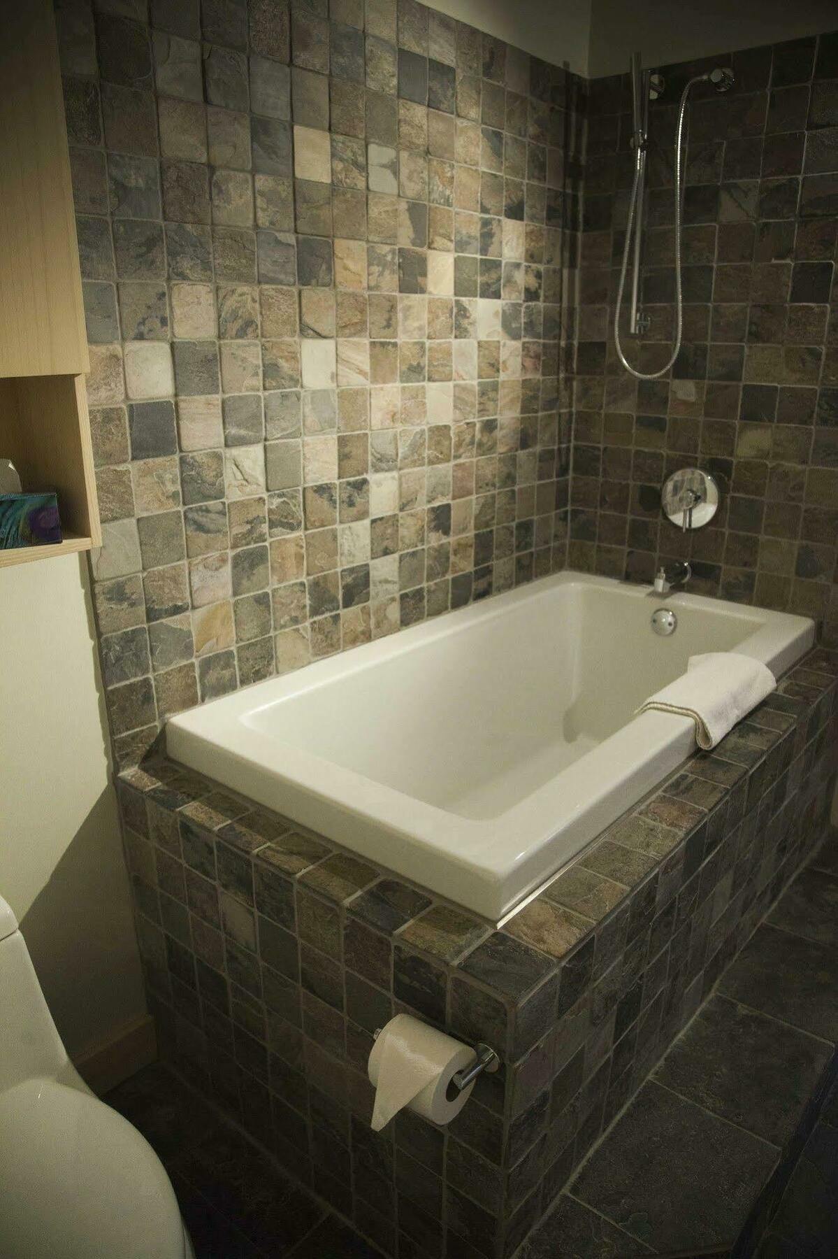 Eco Spa Highland Grenville-Sur-La-Rouge Eksteriør bilde